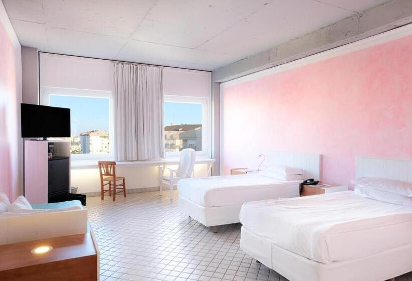 Quarto Standard Vista Cidade, The Marmara Antalya