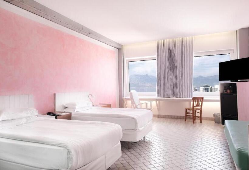 Quarto standard vista mar, The Marmara Antalya