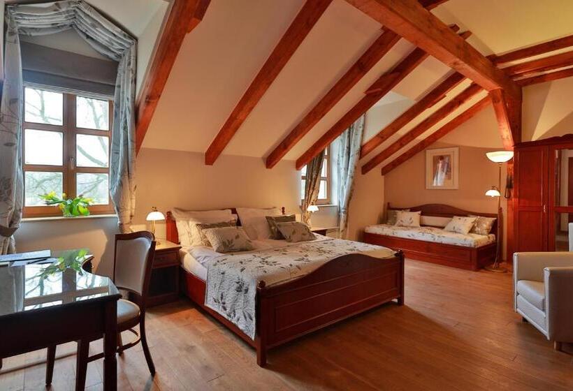 Номер Executive, Romantic Hotel Mlýn Karlstejn