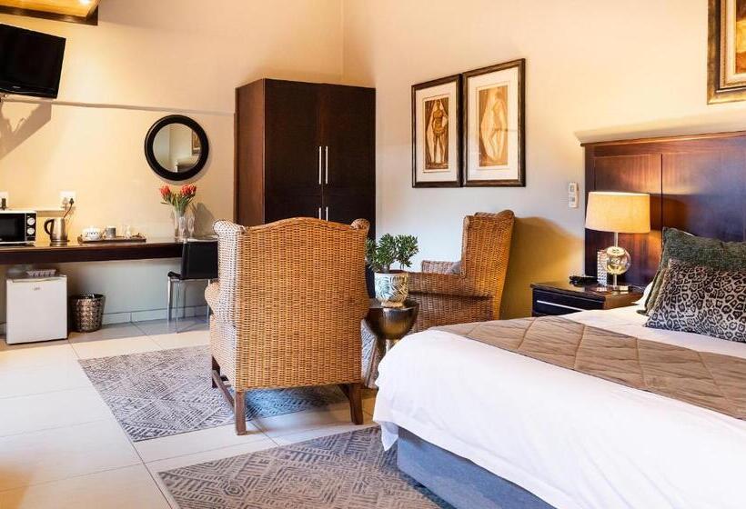 Номер Superior Кровать Кинг, Kathu Gamagara Lodge