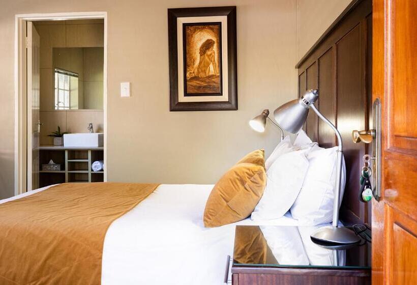 Номер Deluxe, Kathu Gamagara Lodge
