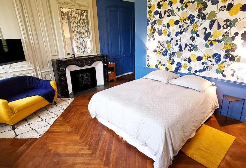 标准房带园景, Manoir Des Carreaux Chambres D'hôtes