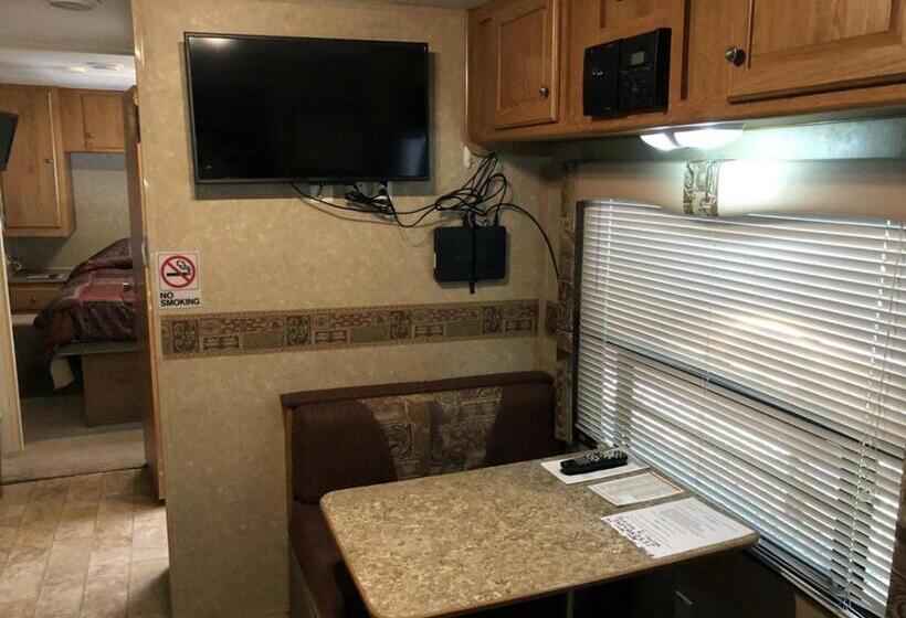 בית, חדר שינה 1, Cindy’s Motel & Rv Park