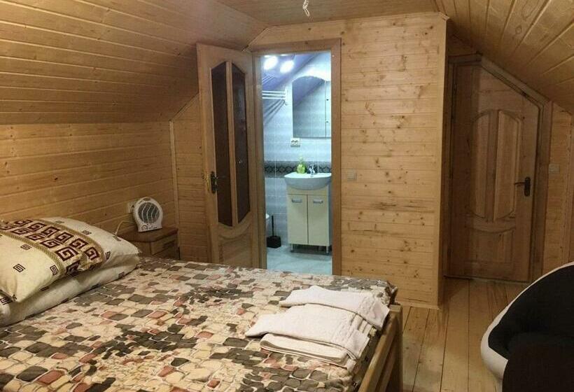 Номер Стандарт Трехместный, Lisnyi
