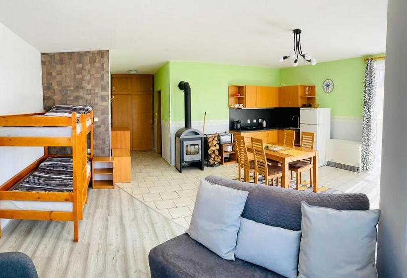 Семейное Студио, Apartmány Na Horce