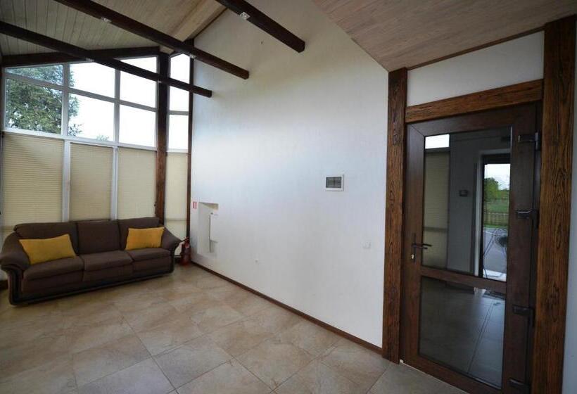 샬레, Brech Resort&spa