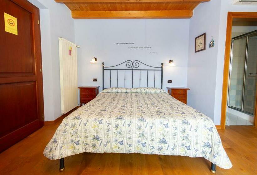 Трехместный Номер Стандарт с Балконом, Agriturismo Lis Rosis