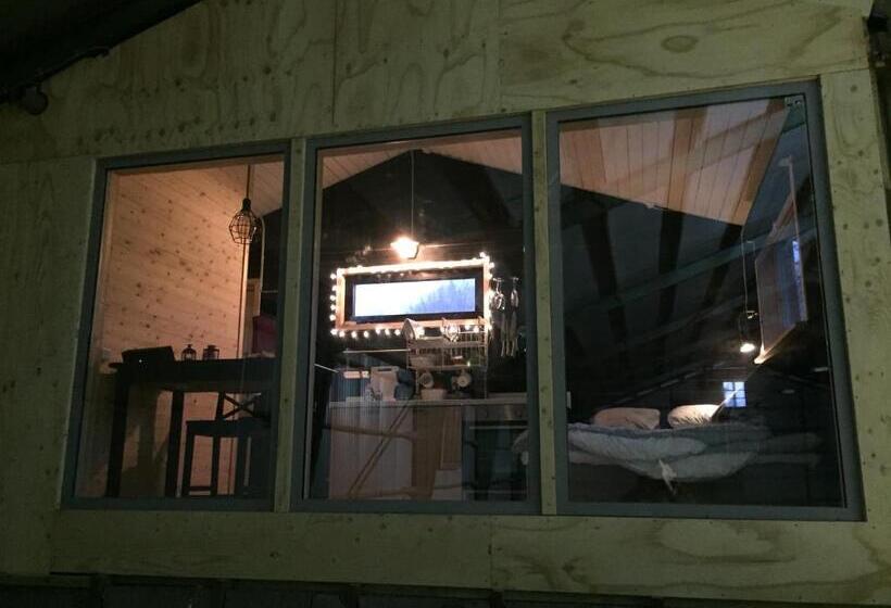 Студио Стандарт с Балконом, Farm Stay Happy Dogs Ranch