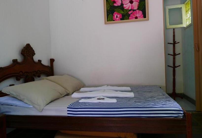 Люкс Вид на Сад, Pousada Camping Porto Grande