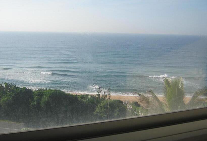 اتاق استاندارد, La Mercy Beach