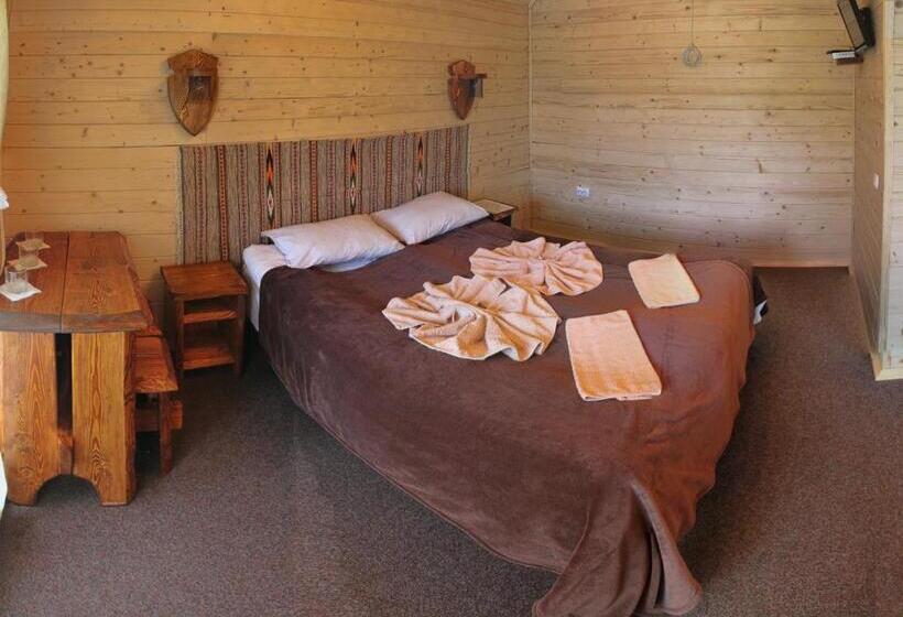 Номер Стандарт Трехместный, Oksamit Resort