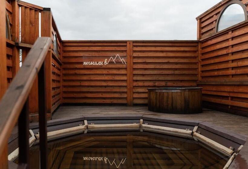 Дом 1 Спальня, Oksamit Resort
