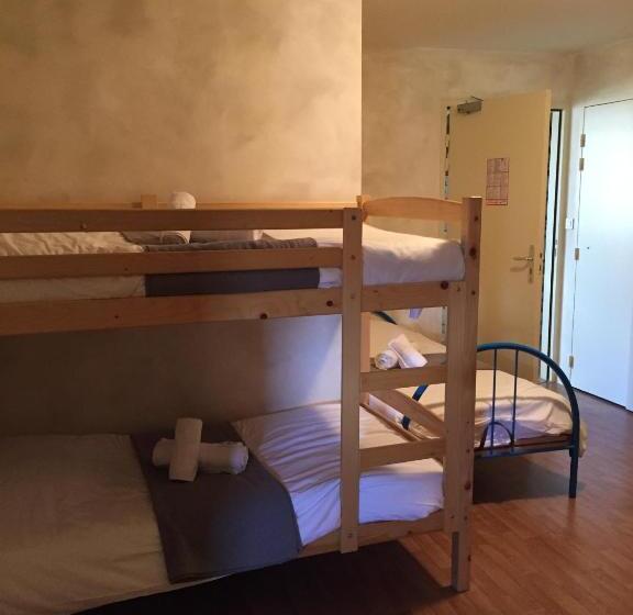 Четырехместный Номер Стандарт, Auberge Les Fontilles