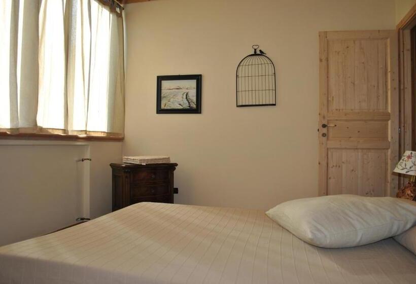스탠다드 룸 킹사이즈 침대, Agriturismo Petrarosa