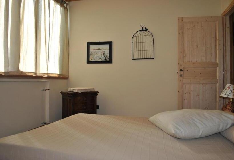스탠다드 룸 킹사이즈 침대, Agriturismo Petrarosa