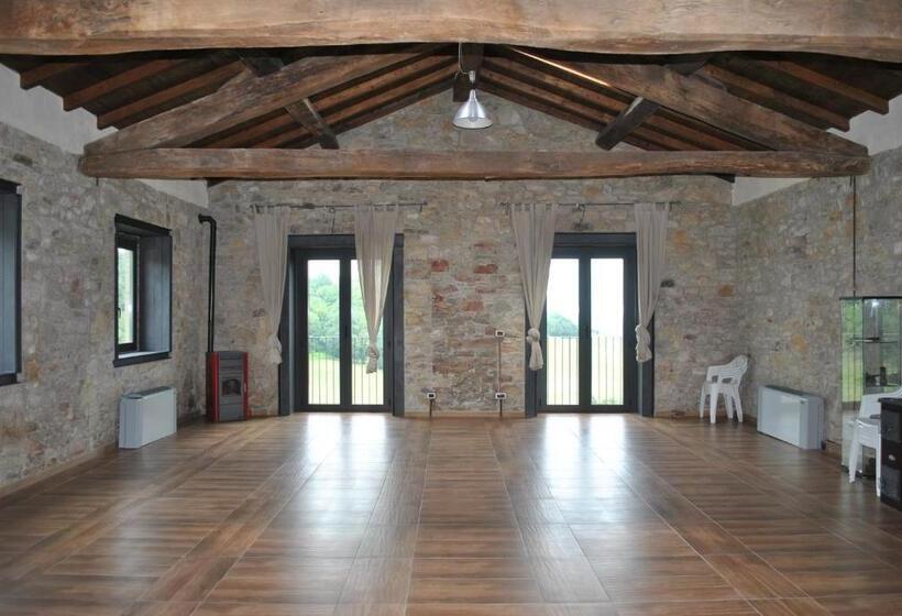ファミリールーム, Agriturismo Petrarosa