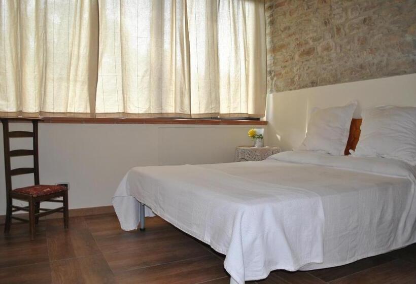 エコノミールーム, Agriturismo Petrarosa
