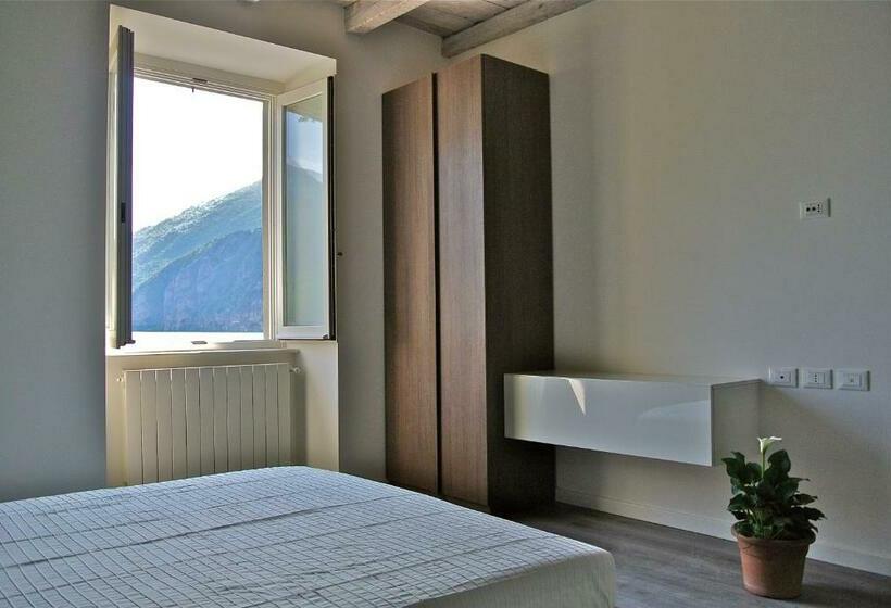 Номер Стандарт Трехместный, Iseo Lake
