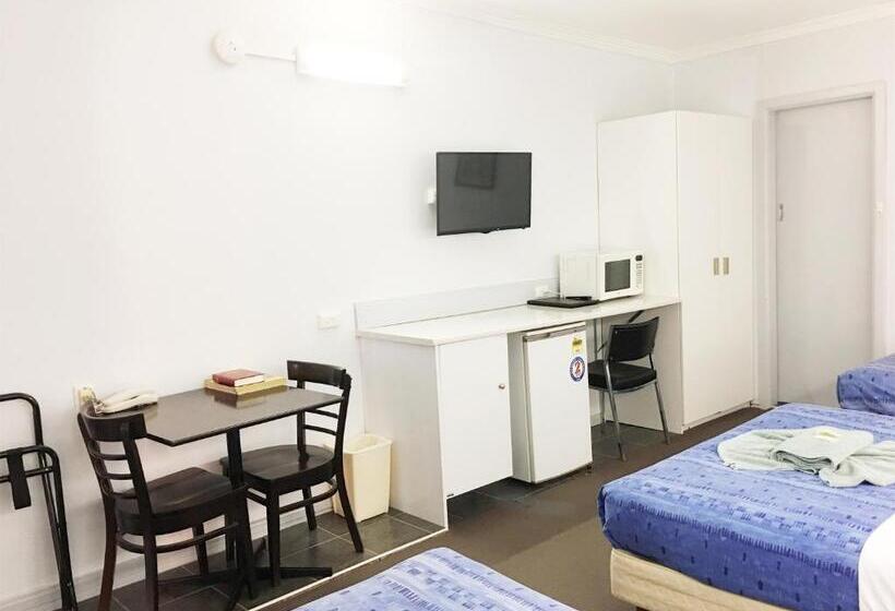 Семейный Номер, Motel St Arnaud