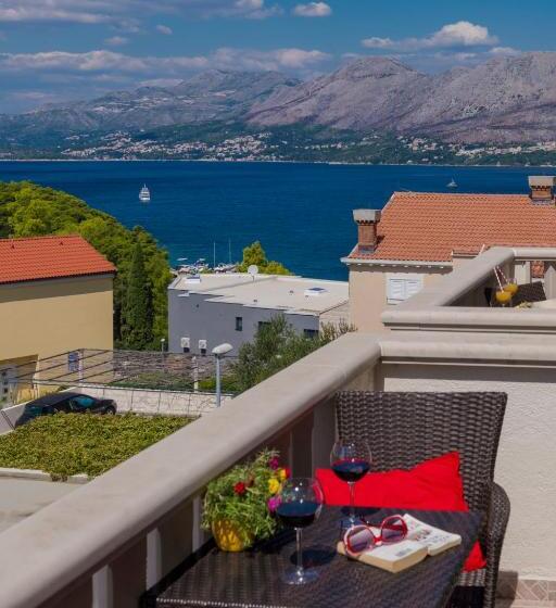 Студио Стандарт Вид на Море с Балконом, Cina Apartments