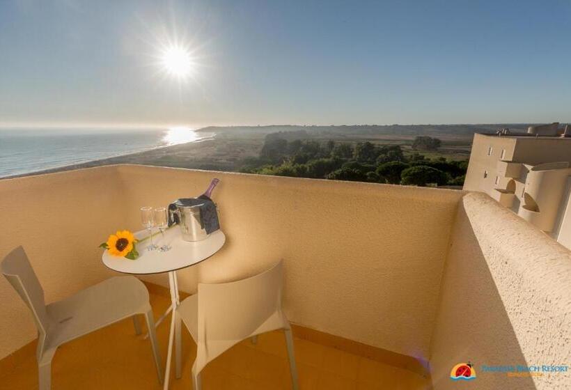 Четырехместный Номер Стандарт Вид на Море, Paradise Beach Resort
