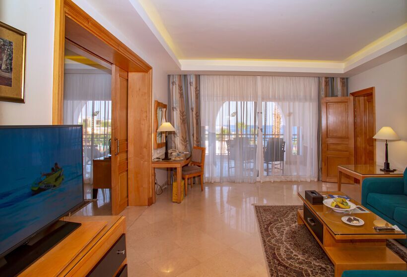 سوییت با چشم‌انداز دریا, Savoy Sharm El Sheikh