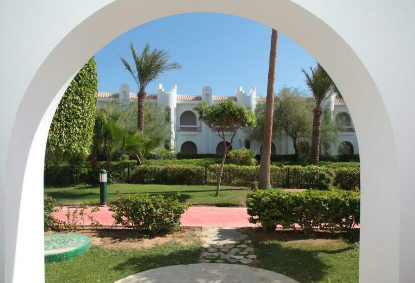 اتاق استاندارد با چشم‌انداز باغ, Savoy Sharm El Sheikh