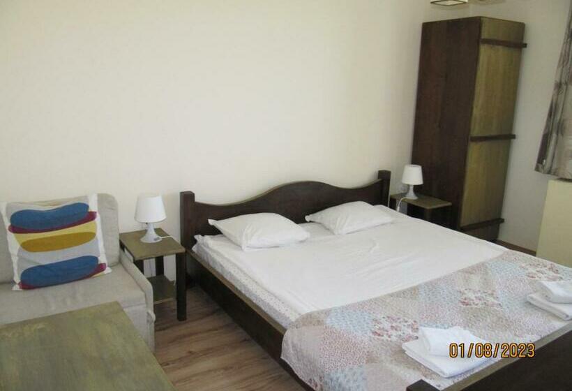 스탠다드 발코니 룸, Guest House Belchin View