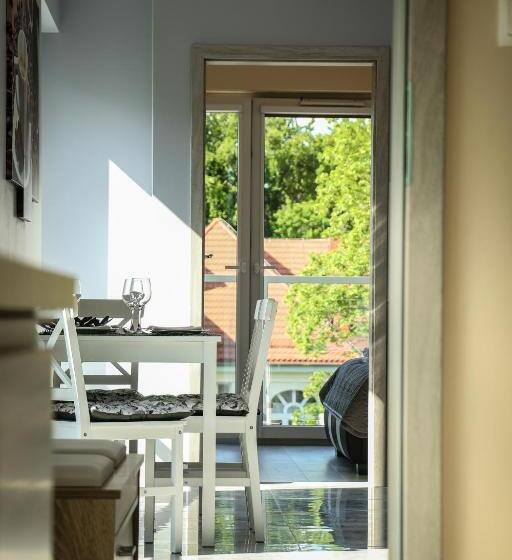 شقة غرفتين, Osiedle Cesarskie Apartamenty   Parking   Apartamenty Bryza