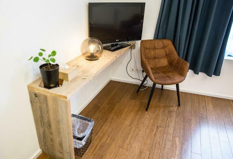 Номер Стандарт с Гидромассажем, Bnb Nest