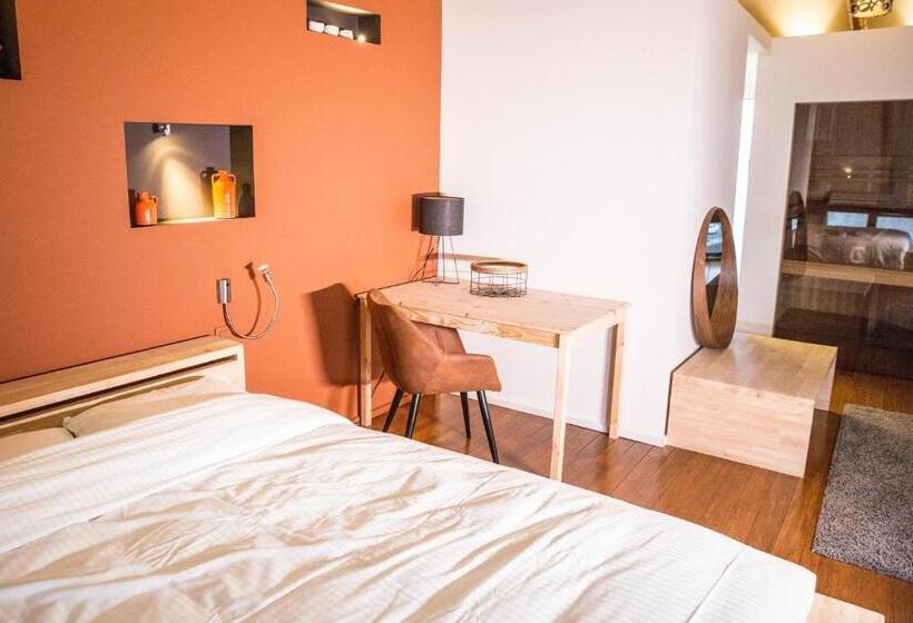 豪华房间, Bnb Nest