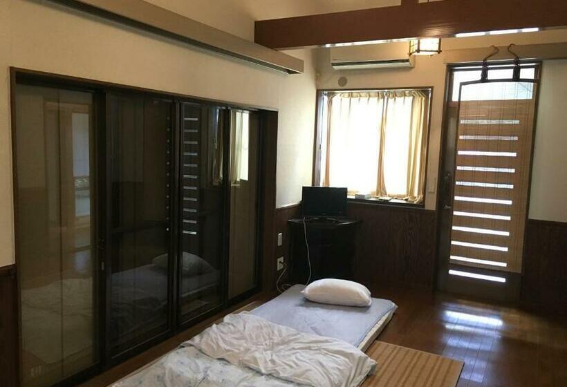 Номер Стандарт Трехместный, Masugataya Ryokan