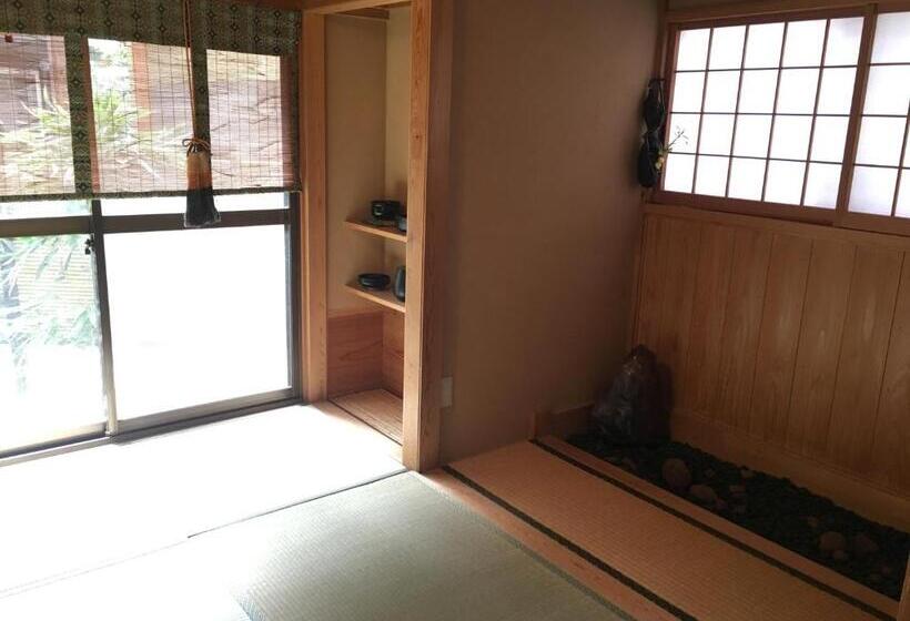 Номер Стандарт Трехместный, Masugataya Ryokan