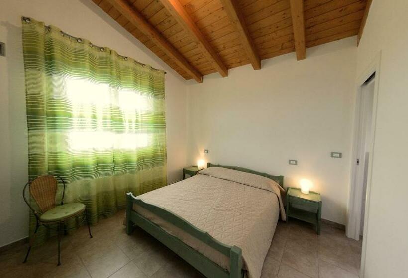 Номер Стандарт, B&b Al Tardino