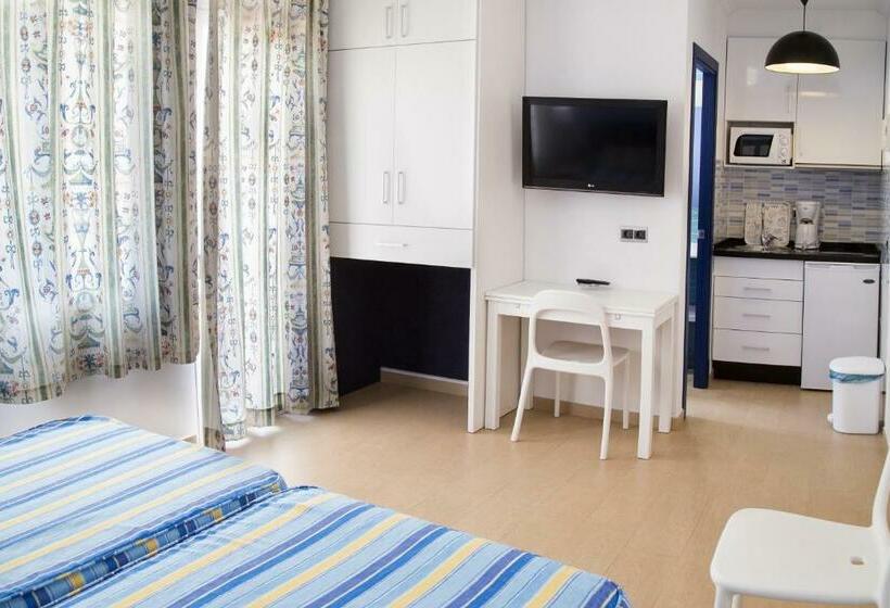 استودیوی استاندارد, Apartamentos Ecuador Park