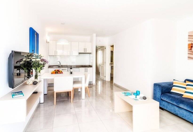 Апартаменты Superior 1 Спальня, Apartamentos Livvo Oasis
