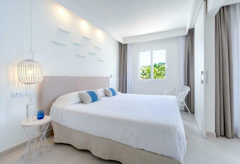 带1个卧室带泳池的公寓, Fergus Style Carema Beach
