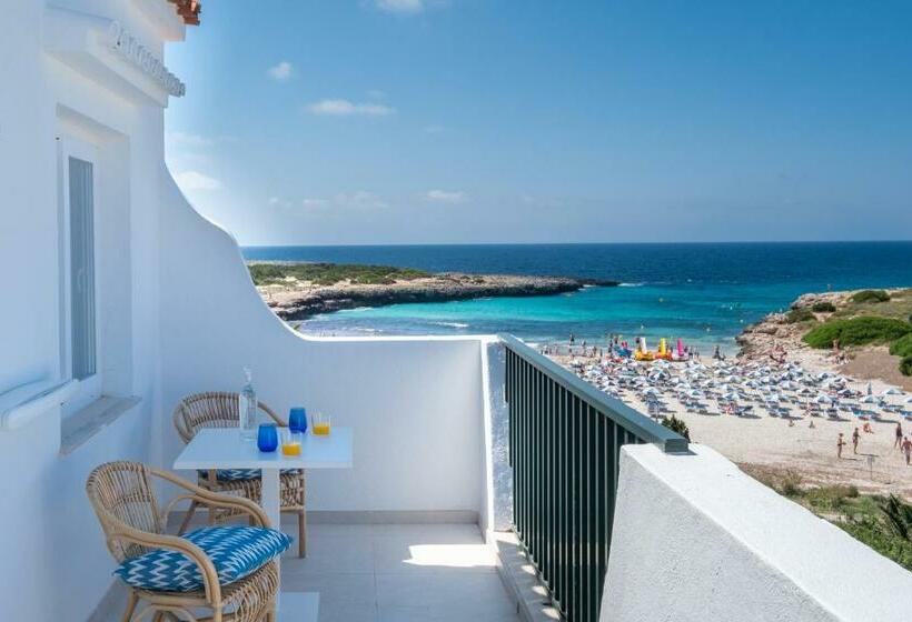 标准间, Fergus Style Carema Beach