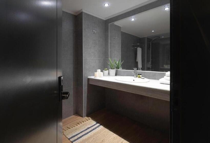 디럭스 룸, La Piscine Art Hotel, Philian Hotels And Resorts