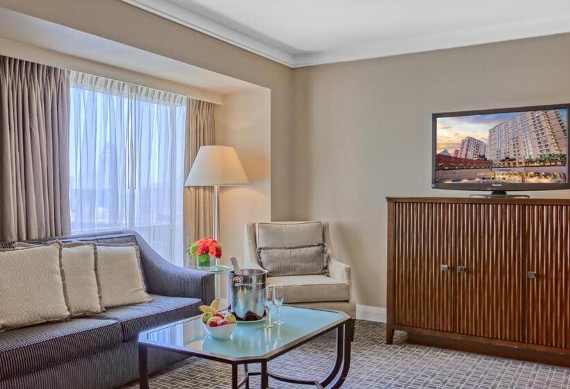 Quarto Clube Cama King, Omni Los Angeles