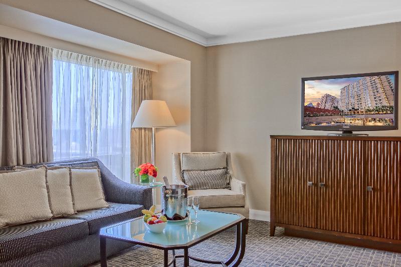 Quarto Clube Cama King, Omni Los Angeles