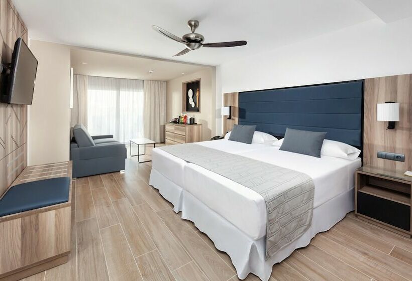 ファミリールーム, Hotel Riu Palace Oasis