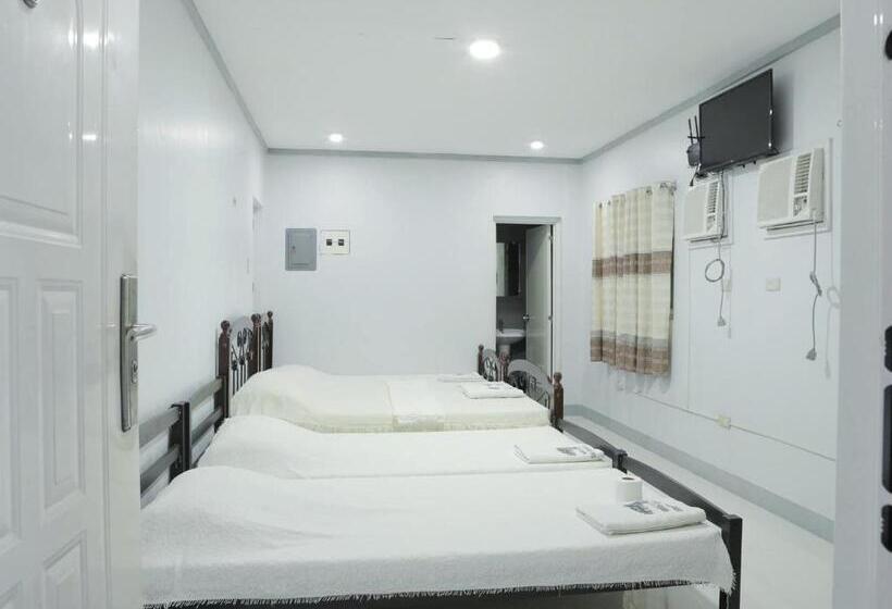 패밀리 룸, Reddoorz At Guimod Transient House Ilocos Sur