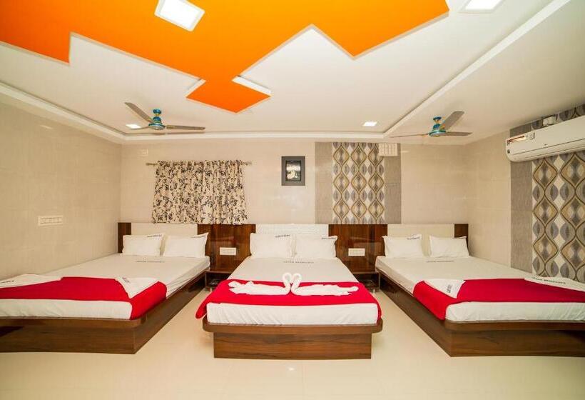家庭小型套房, Akash Residency