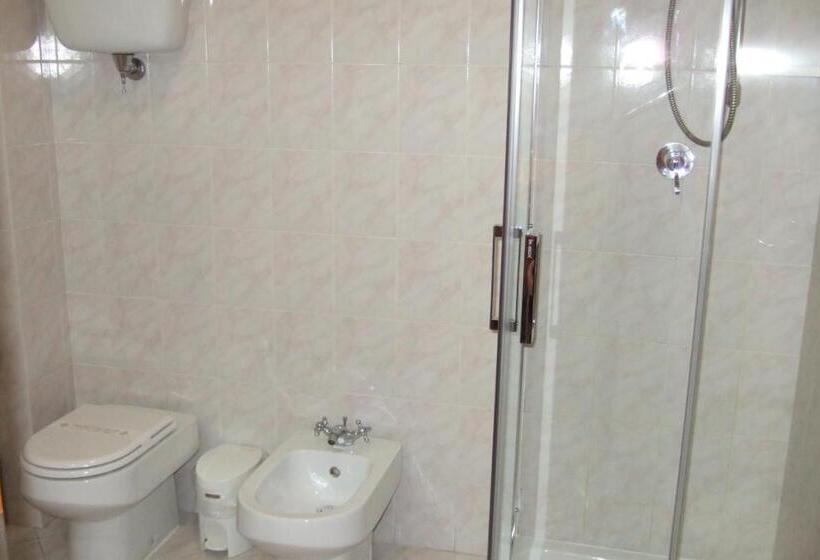 Трехместный Номер Superior, La Torre
