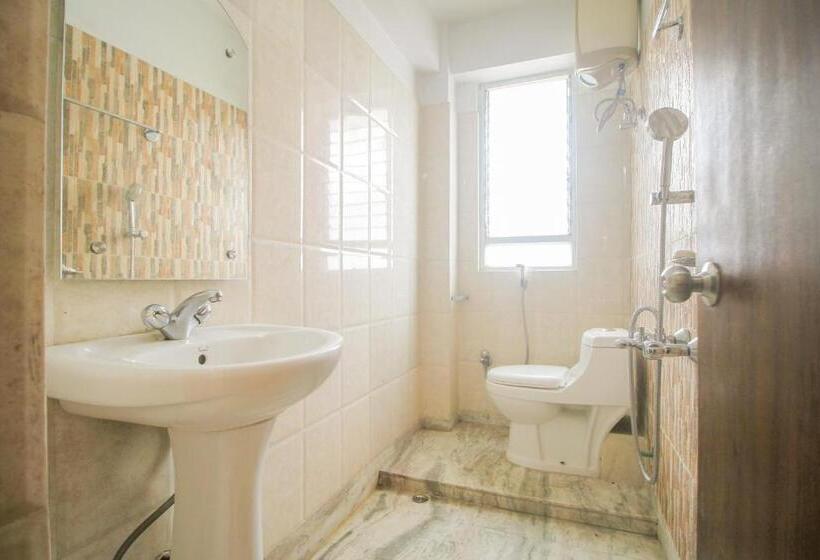스탠다드 트리플 룸, Super Townhouse Oak Saramsa Garden