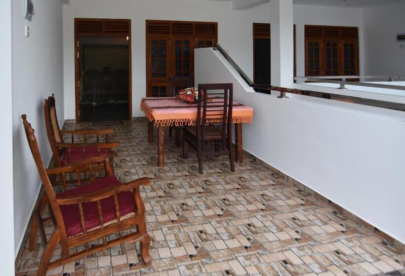Номер Deluxe, The Lodge Unawatuna