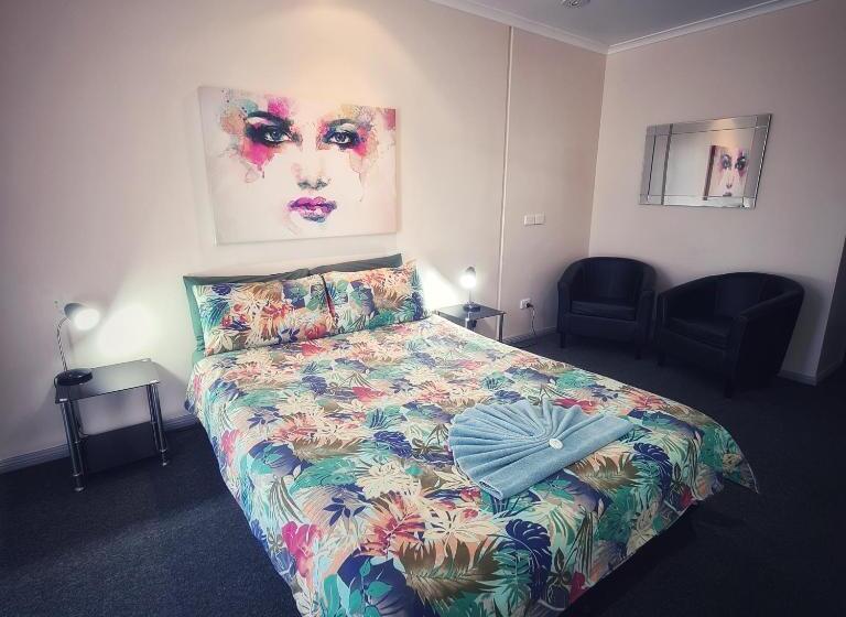 标准间, Wentworth Central Motor Inn