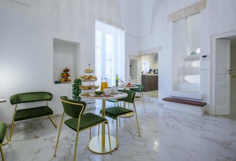 Номер Deluxe, La Bella Ostuni Suites
