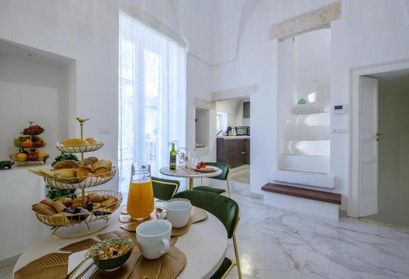 Номер Deluxe, La Bella Ostuni Suites